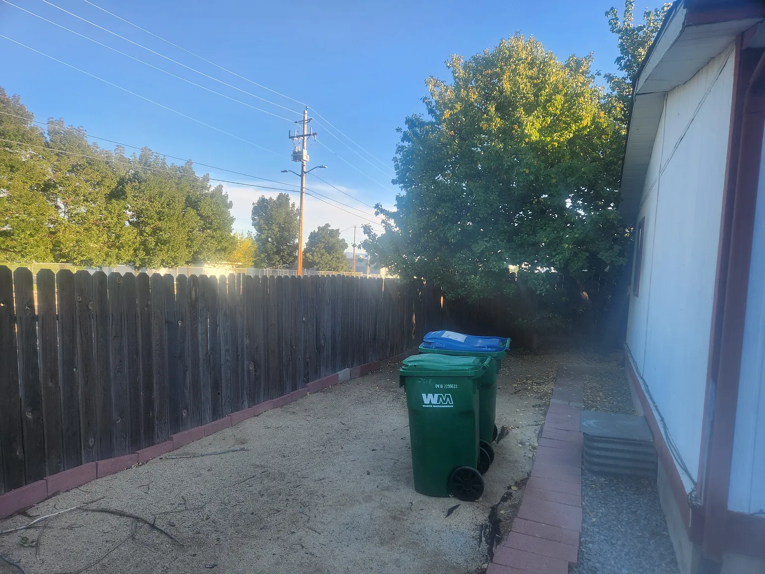 3 bed, 1152 sqft, $2,295 — Photo 4