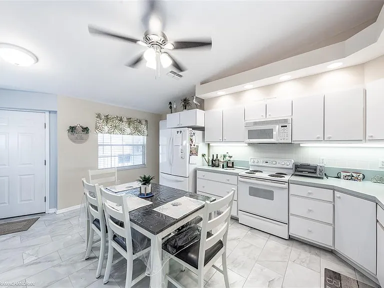 11644 SW Egret Cir #908 — Photo 4