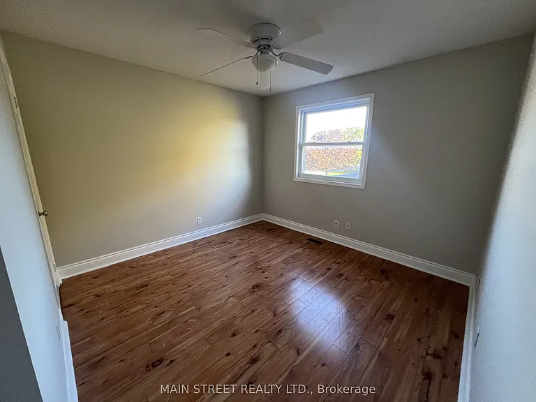 14 Ailsa Dr — Photo 28