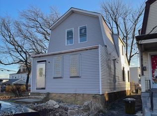 40 Shaw Ave, Newark, NJ 07112