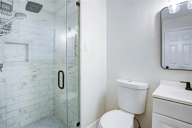 9602 Red Church Ln — Photo 15