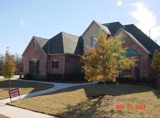 3216 Beacon Hl, Edmond, OK 73034