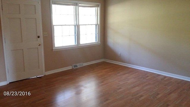 2nd image of 168 Sequoyah Ter