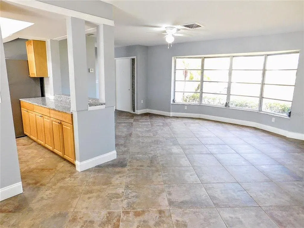 5665 Baylor Rd — Photo 3