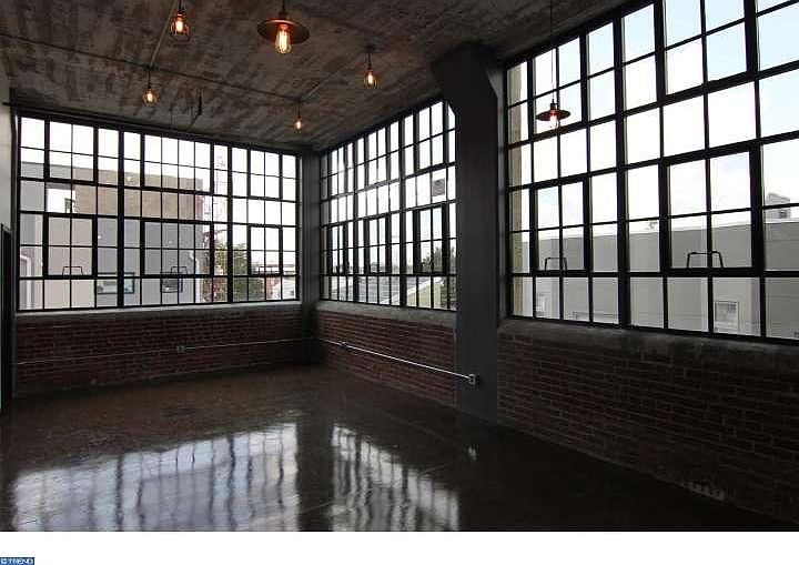 1st image of 410-26 Memphis St #301