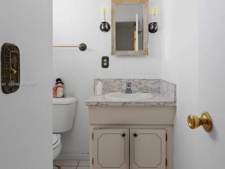 2200 Park Ln #109 — Photo 22