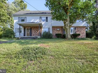 830 Stauffers Church Rd, Palmyra, PA 17078