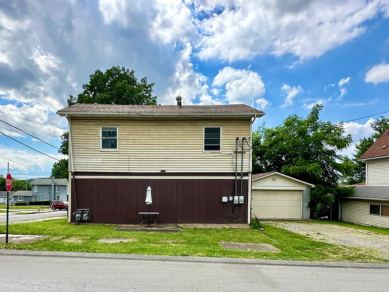 613 Countyline St #1 — Photo 15
