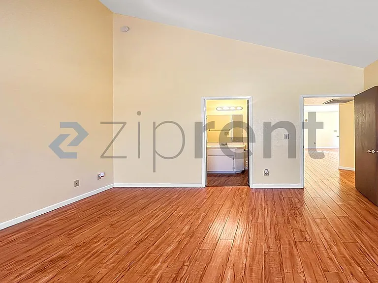 5490 N West Ave #104 — Photo 12