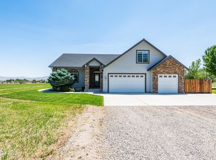 544 Upper Colony Rd, Wellington, NV 89444