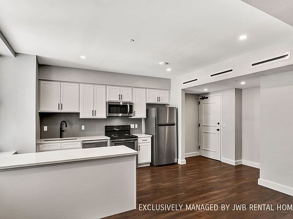 3rd image of 218 Church St W #401