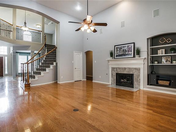 5th image of 2995 Marlow Ln