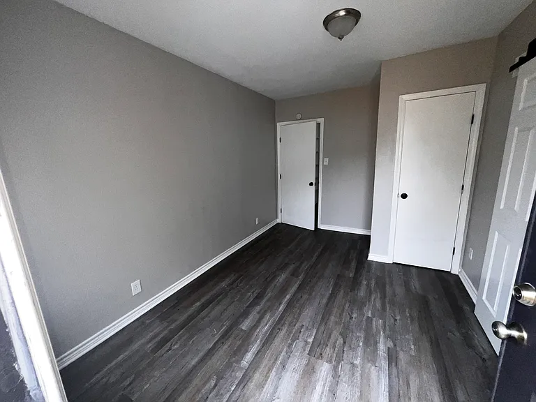 3301 Austin St — Photo 10