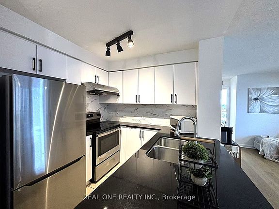 5th image of 5793 Yonge St #1905