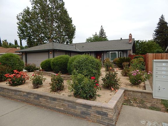 2nd image of 7449 Windbridge Dr