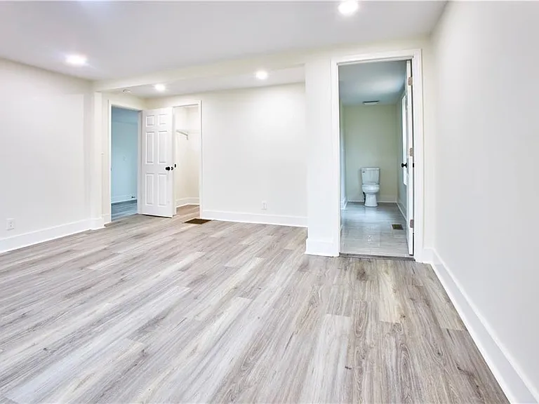 184 Scott St NW — Photo 15