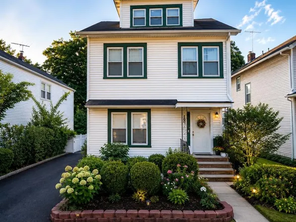 16 Rosedale Ave, Montclair, NJ 07042