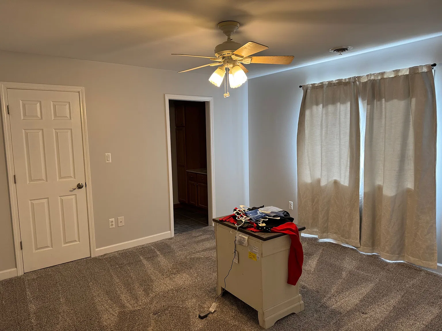3 bed, 1480 sqft, $2,000 — Photo 3