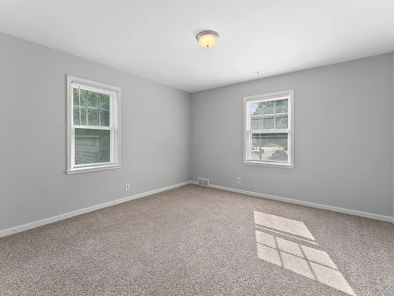 1110 S Main Ave #UPPER — Photo 7