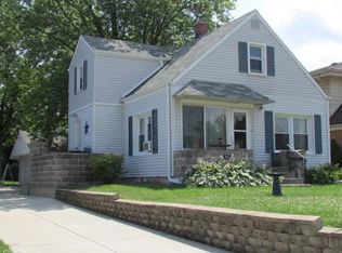 4805 W Howard Ave, Greenfield, WI 53220