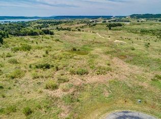 1121 Spotted Owl Ct, Graford, TX 76449