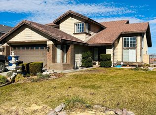 3053 Shale Rd, Palmdale, CA 93550