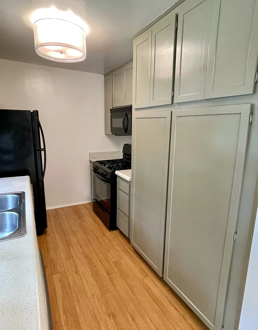4148 Inglewood Blvd — Photo 3