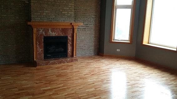 Living Room w/Fireplace