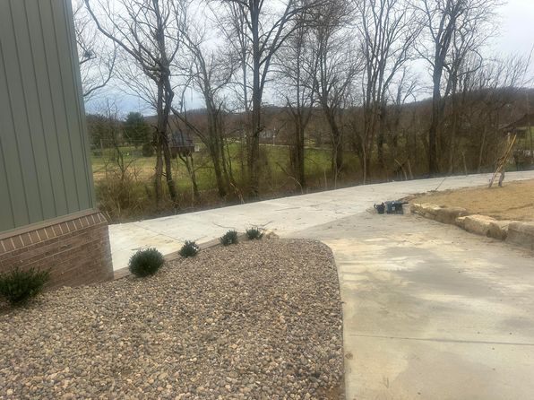 207 Haiti Rd E, Berea, KY 40403