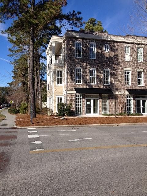 1st image of 704 S Shelmore Blvd APT 200