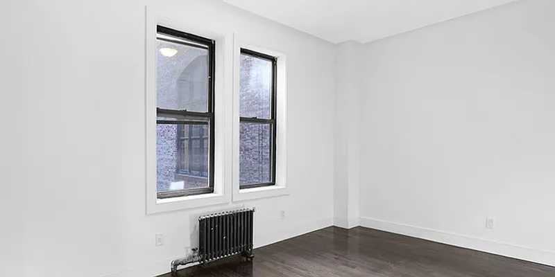 Rented by REZI | media 7