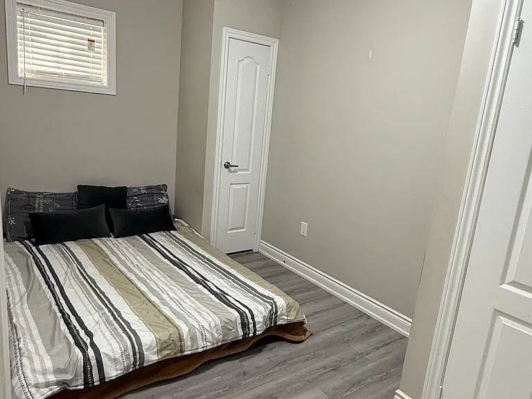 341 Blinco Ter #BASEMENT — Photo 8