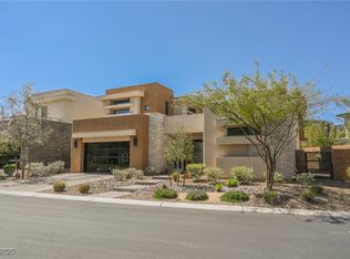 19 Garden Rain Dr, Las Vegas, NV 89135