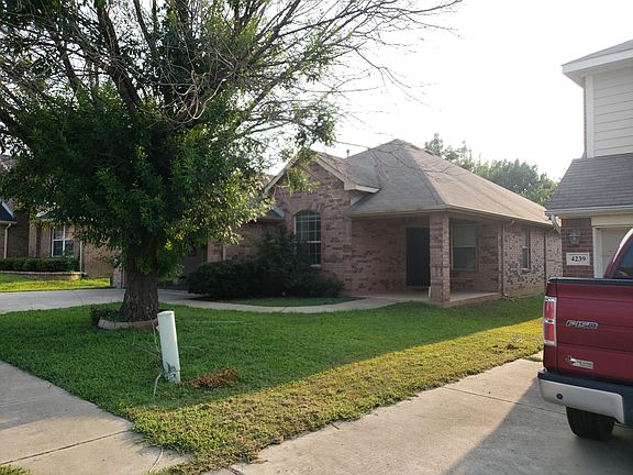 2nd image of 4243 Fall Creek Dr