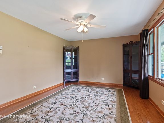 2nd image of 8421 Paloma Dr