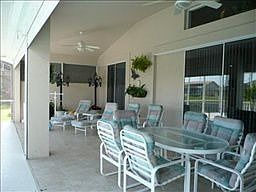 3rd image of 2111 SW 41st St