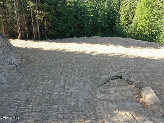 4th image of 1802 Alpine Dr