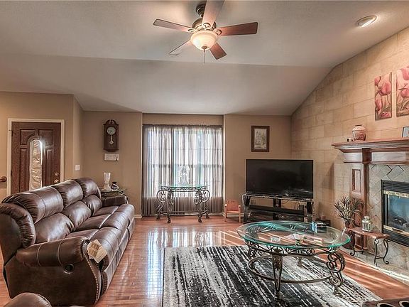 5th image of 3320 N 85th Pl