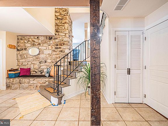 4th image of 16834 Buck Lantz Rd