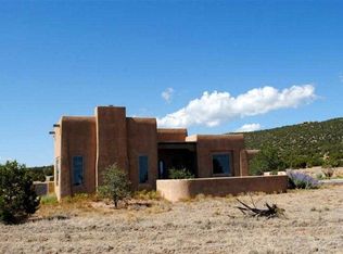 19 Canada Vista Dr, Sandia Park, NM 87047