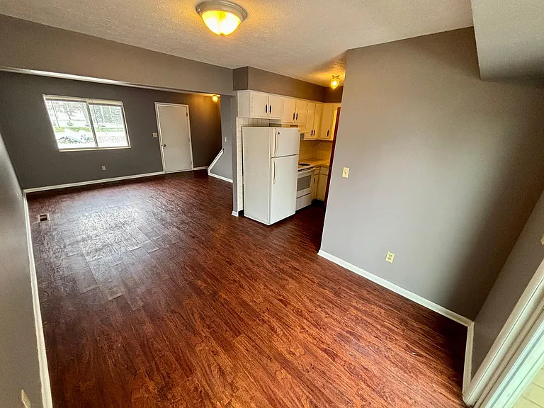 769 Akron Blvd #A — Photo 6