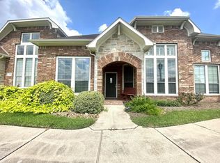 3350 Spring Landing Ln, Pearland, TX 77584