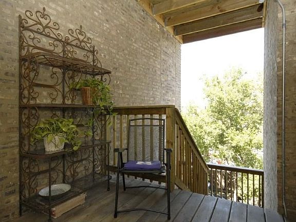 5th image of 1312 W Leland Ave #3