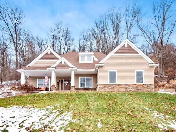 290 Jenna Dr, Newark, OH 43055