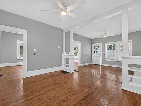 3rd image of 1627 E CONCORD STREET