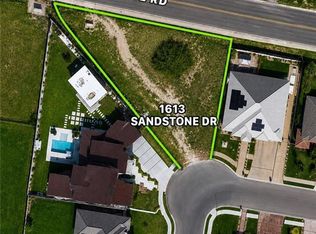 1613 Sandstone Dr, Mission, TX 78574
