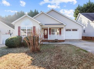 529 Franklin Asberry Ln, Inman, SC 29349