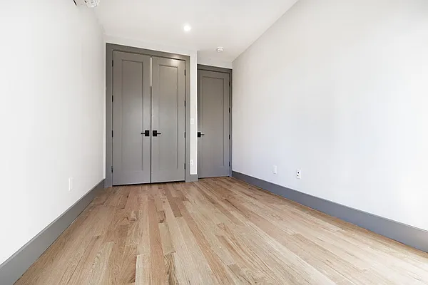 Rented by Brooklyn Group | media 5