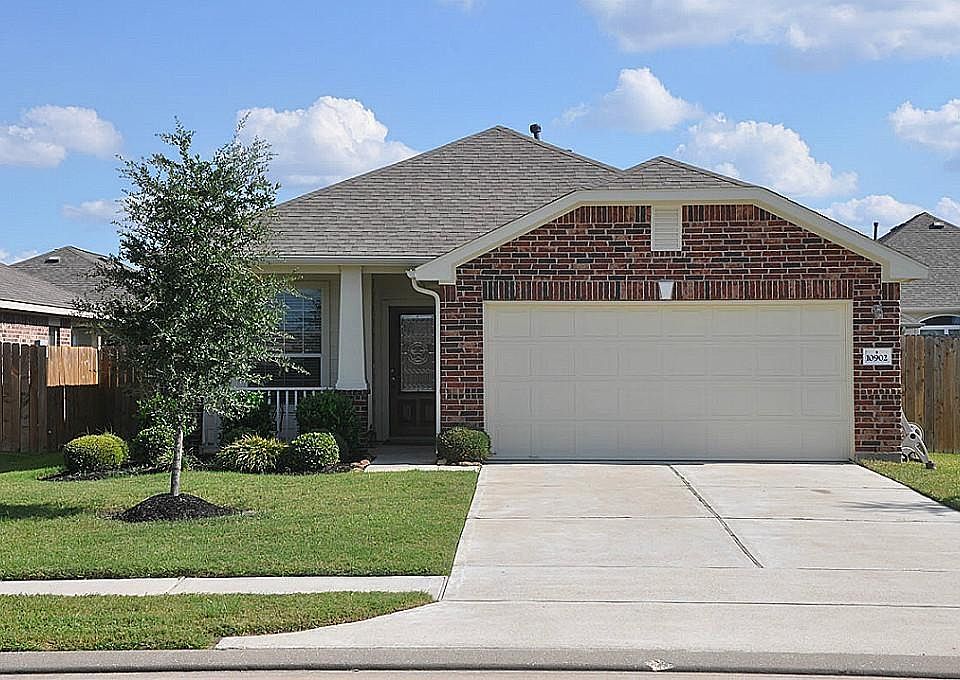 1st image of 10902 Barker Gate Ct