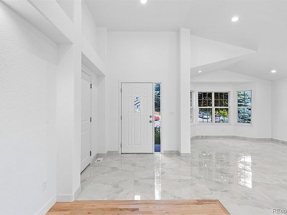 4th image of 6118 Salvia Court